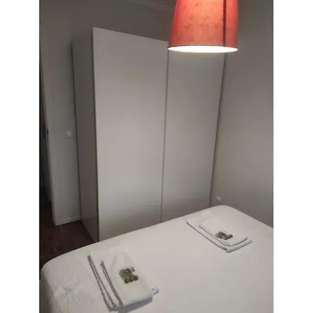 Large Contemporary With Three-bedroom Appartement Lisboa