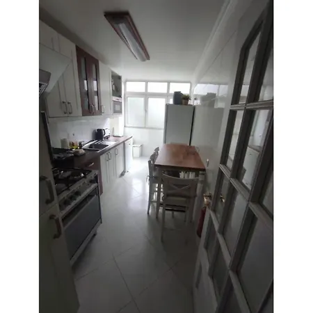 Apartman Large Contemporary With Three-bedroom Lisboa
